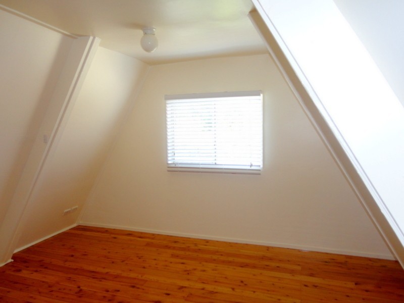 17  Flinders Avenue, Killarney Vale NSW 2261