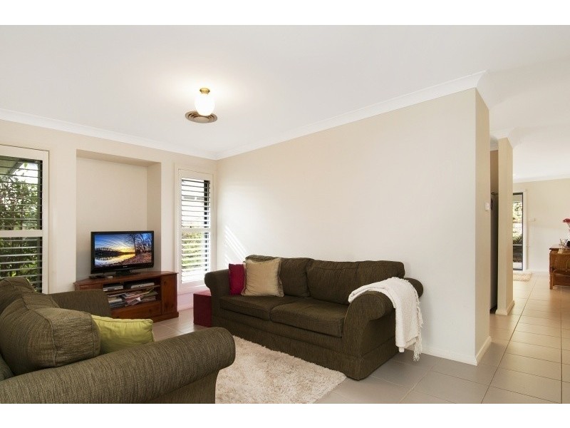 10 Celestial Dr, Morisset Park NSW 2264