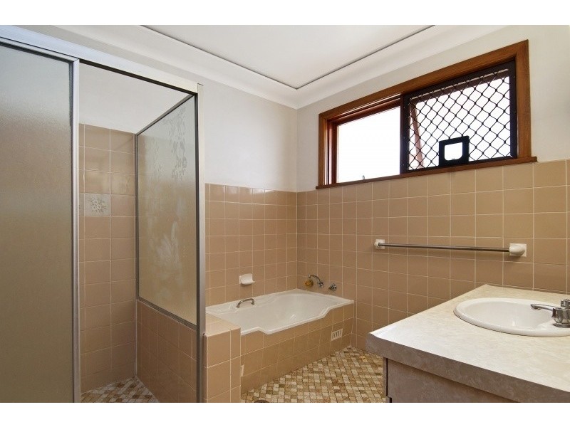 46 Barrenjoey Road, Ettalong Beach NSW 2257