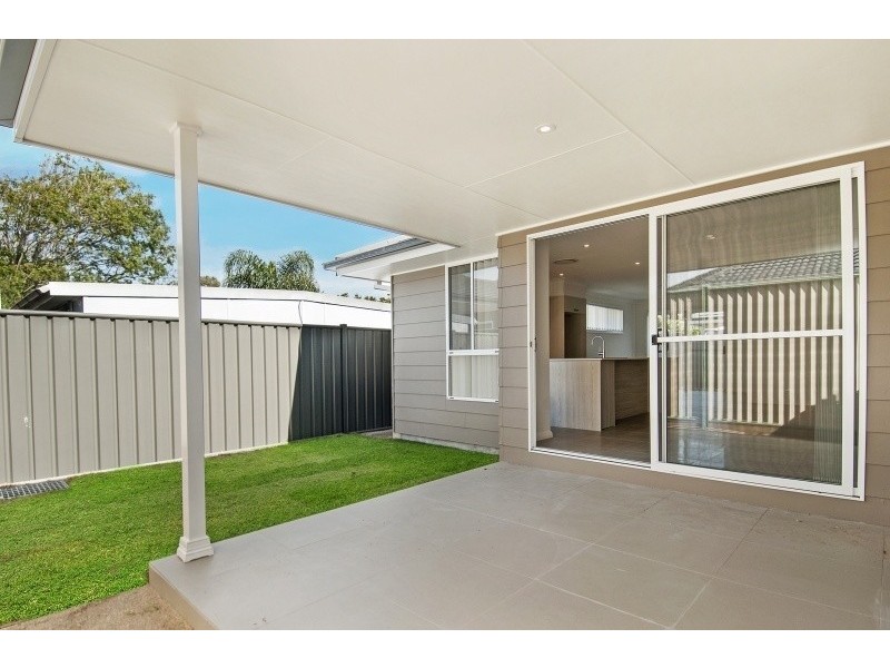 2/14 McEvoy Avenue, Umina Beach NSW 2257