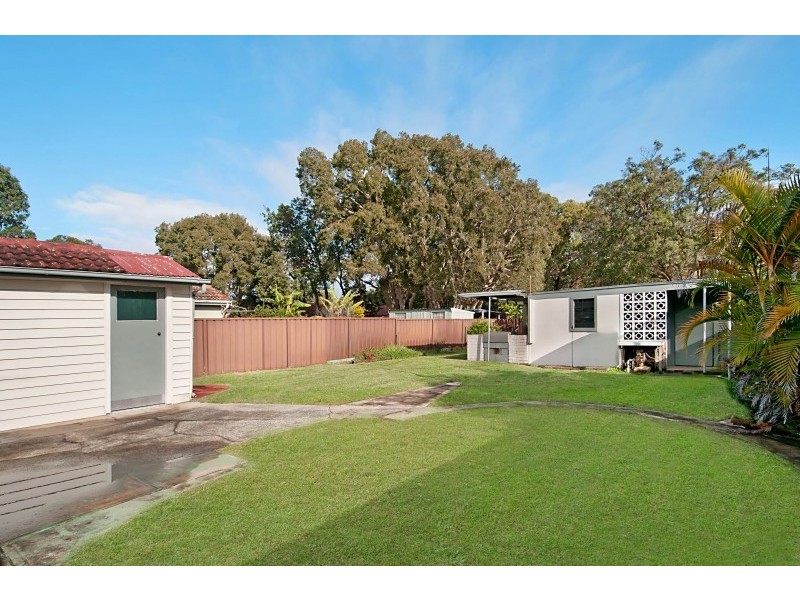 303 Ocean Beach Road, Umina Beach NSW 2257