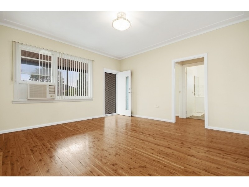 7  Oxford Street, Umina Beach NSW 2257