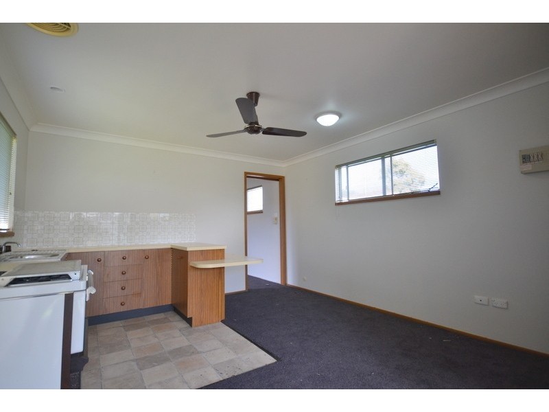 49a  Mackenzie Avenue, Woy Woy NSW 2256