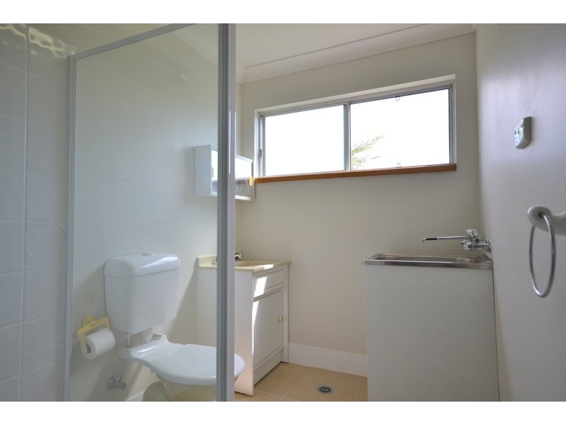 49a  Mackenzie Avenue, Woy Woy NSW 2256
