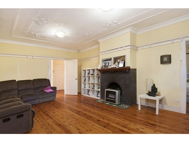 6 Rickard Street, Umina Beach NSW 2257