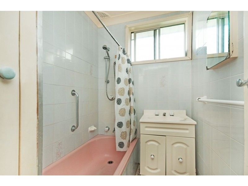211 Ocean Beach road, Woy Woy NSW 2256
