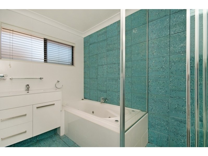 2/27  South Street, Umina Beach NSW 2257