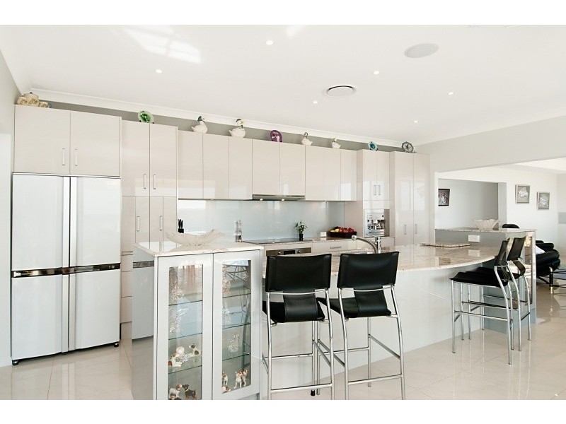 190 Waratah Road, Mangrove Mountain NSW 2250