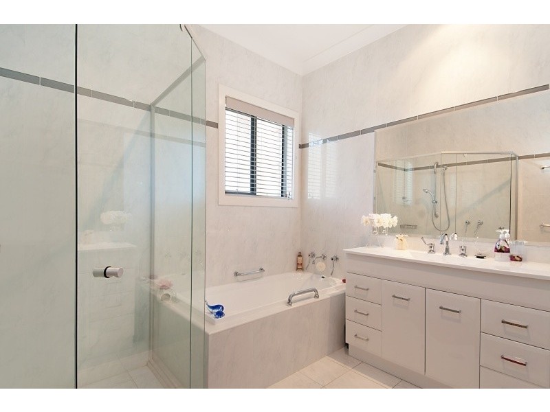 190 Waratah Road, Mangrove Mountain NSW 2250