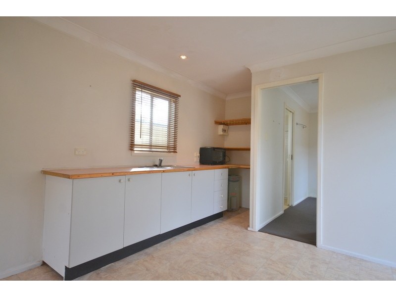 12a  Wentworth Avenue, Woy Woy NSW 2256