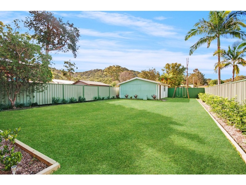 25 Stella Rd, Umina Beach NSW 2257