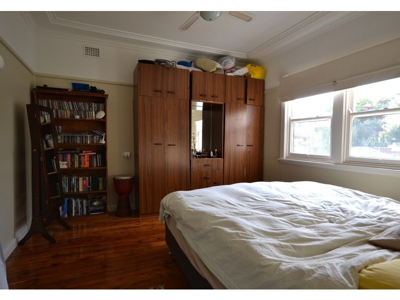 6  Leslie Street, Umina Beach NSW 2257