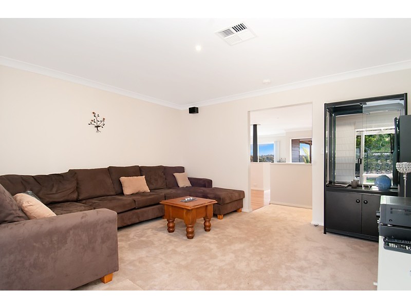 75 Kingsview Drive, Umina Beach NSW 2257