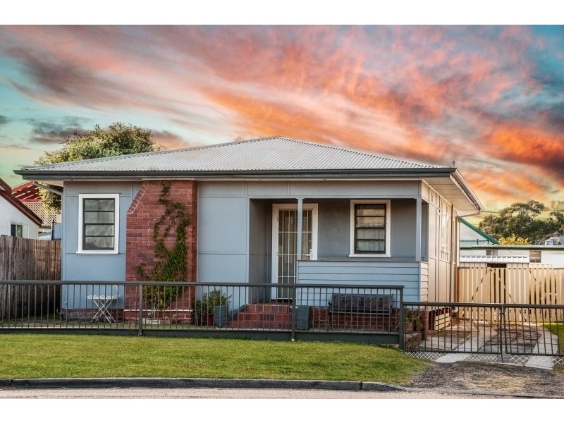 40  Pacific Avenue, Ettalong Beach NSW 2257