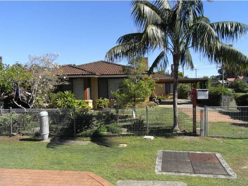 105 TRAFALGAR AVENUE, Umina Beach NSW 2257