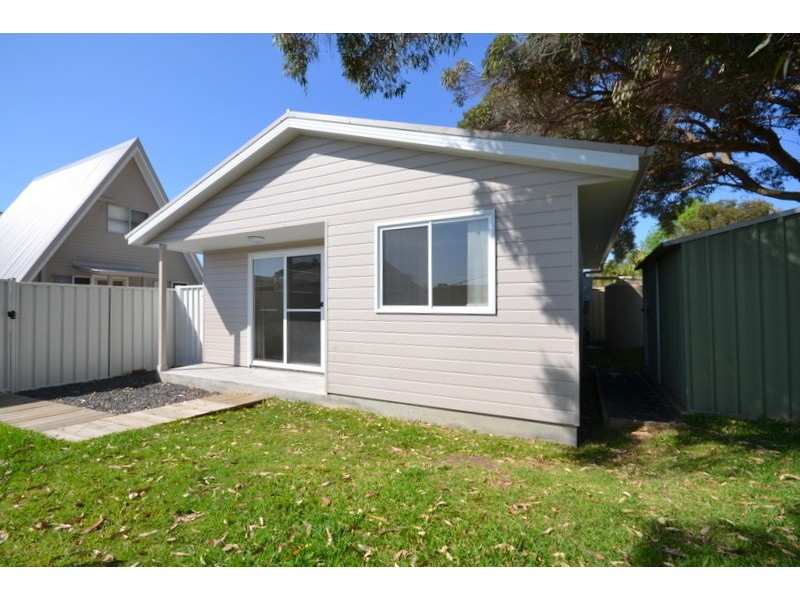 17a Flinders Avenue, Killarney Vale NSW 2261