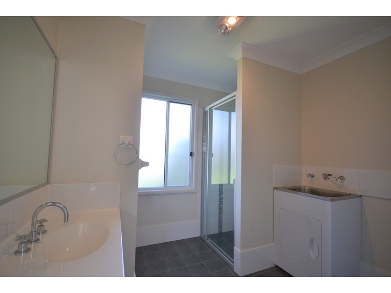 17a Flinders Avenue, Killarney Vale NSW 2261