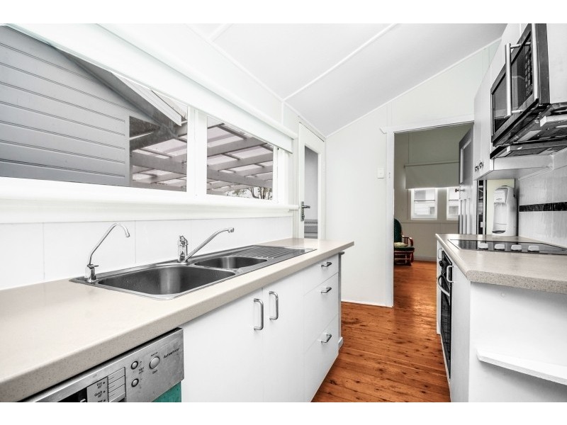 244  Trafalgar Avenue, Umina Beach NSW 2257