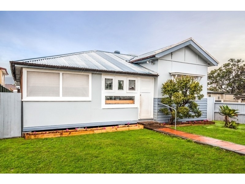 244  Trafalgar Avenue, Umina Beach NSW 2257