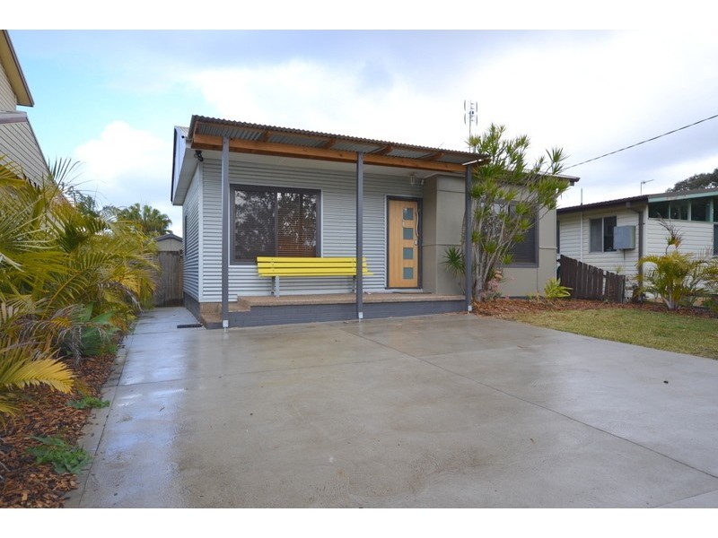 21  Boronia Avenue, Woy Woy NSW 2256