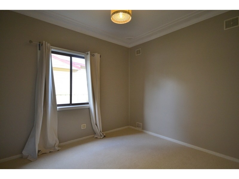 21  Boronia Avenue, Woy Woy NSW 2256