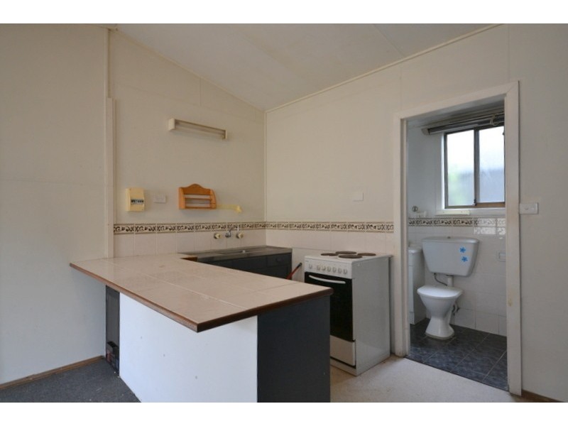 5a  Inkerman Avenue, Woy Woy NSW 2256