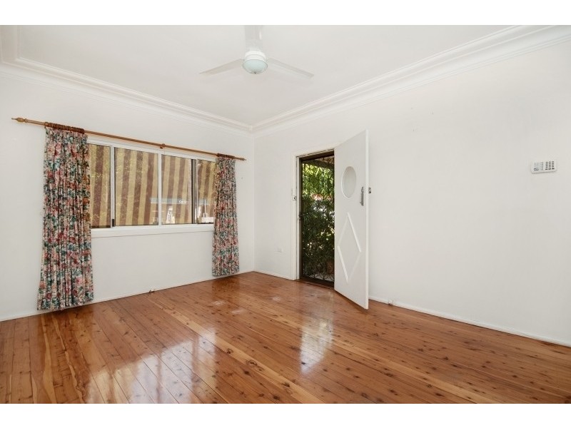 57 Memorial avenue, Blackwall NSW 2256