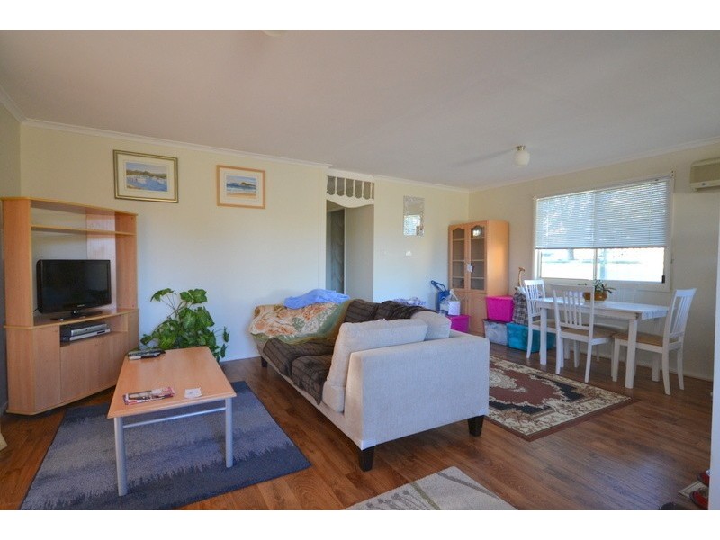 2/193 Ocean Beach road, Woy Woy NSW 2256