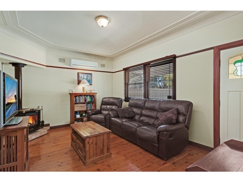 Blackwall NSW 2256