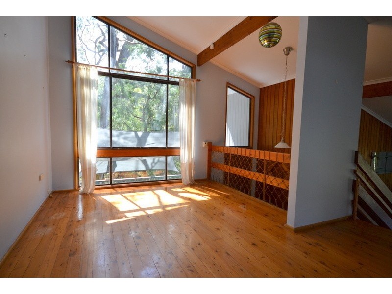 6 Timbertop Drive, Umina Beach NSW 2257