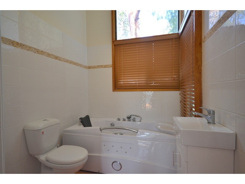 6 Timbertop Drive, Umina Beach NSW 2257