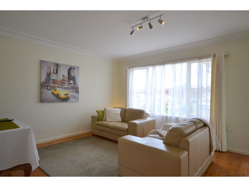 45 Oxford Street, Umina Beach NSW 2257