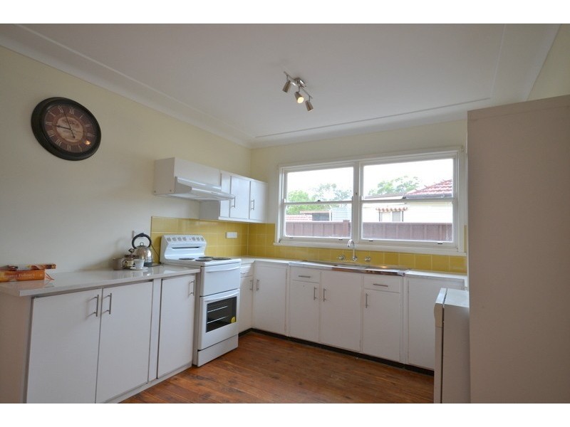 45 Oxford Street, Umina Beach NSW 2257