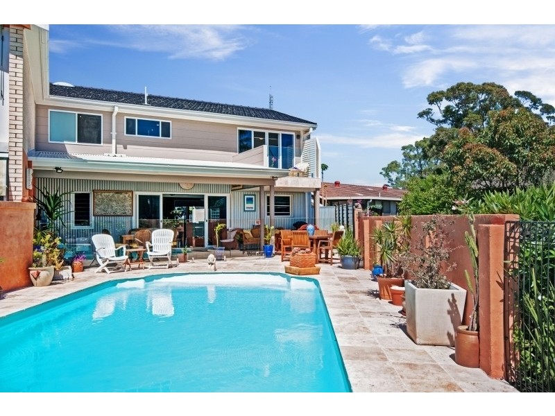 55a Helmsman Boulevarde, St Huberts Island NSW 2257