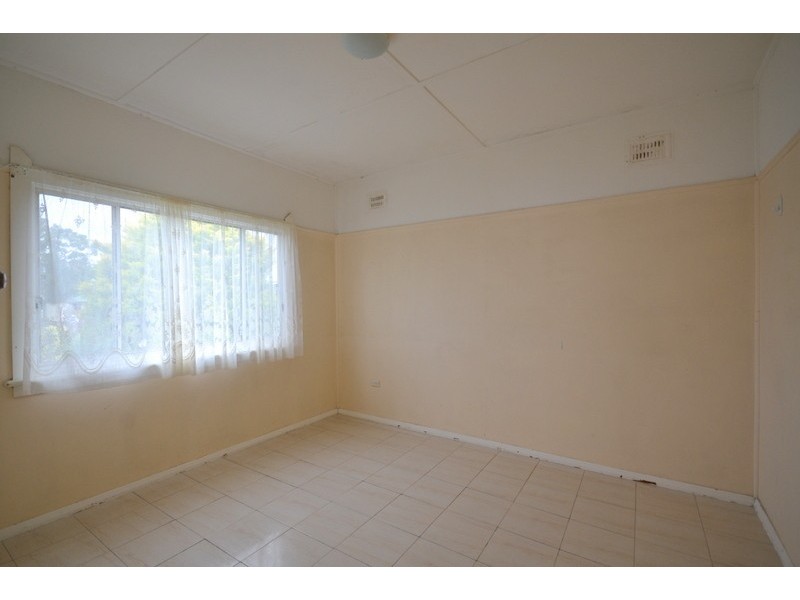 2 Wellington Street, Umina Beach NSW 2257