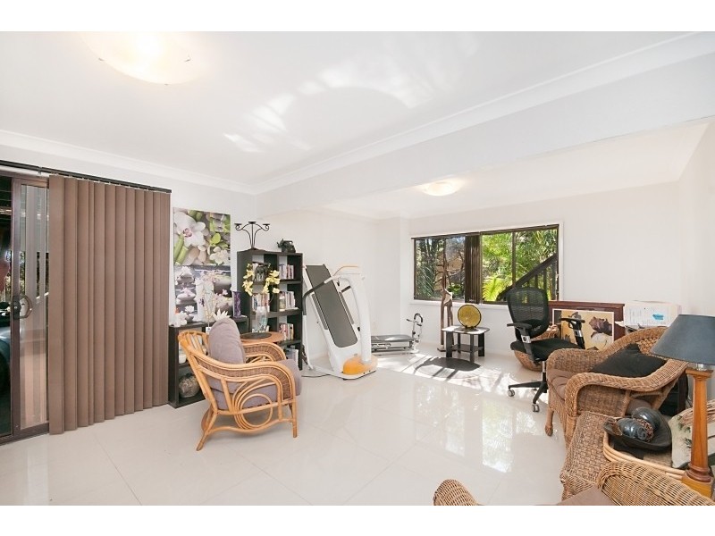 18 Castle Circuit, Umina Beach NSW 2257