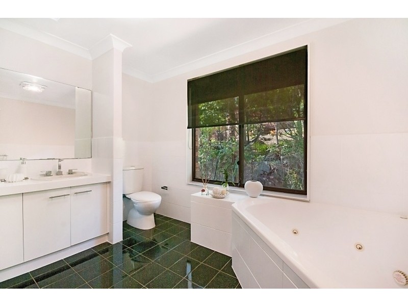 18 Castle Circuit, Umina Beach NSW 2257