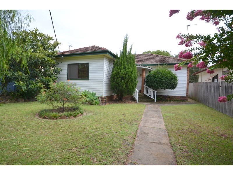 41 Adelaide Avenue, Umina Beach NSW 2257