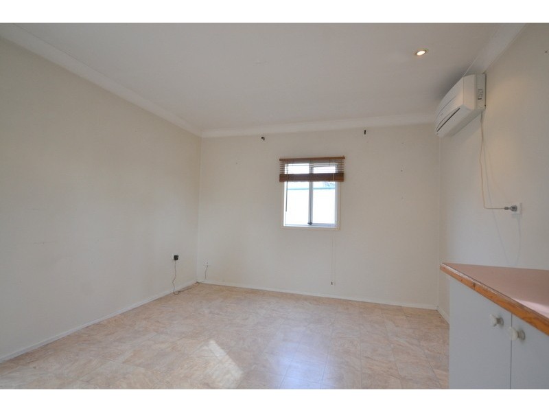 12a  Wentworth Avenue, Woy Woy NSW 2256