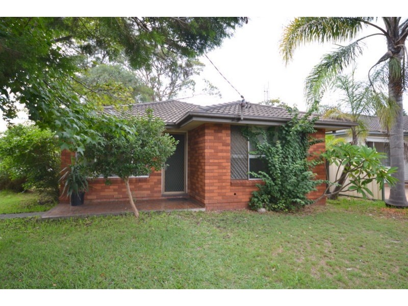 14 Wentworth Avenue, Woy Woy NSW 2256