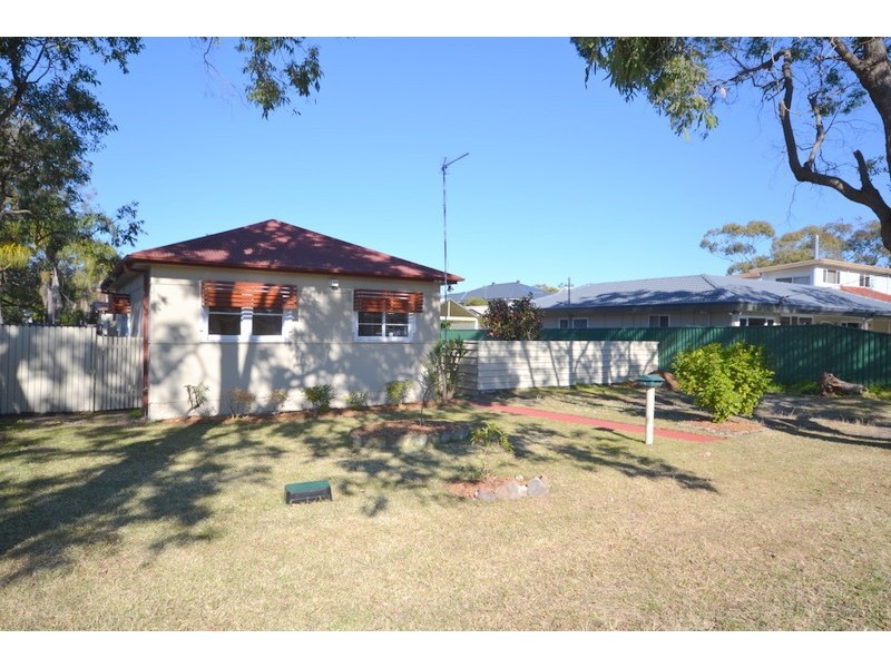 42  Hobart Avenue, Umina Beach NSW 2257