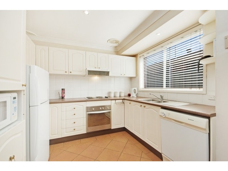 2  Nautilus Crescent, St Huberts Island NSW 2257