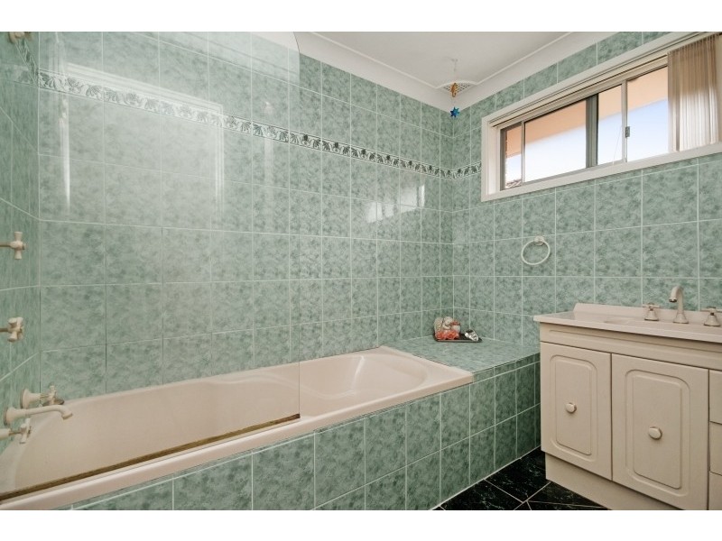 2  Nautilus Crescent, St Huberts Island NSW 2257