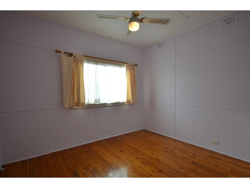 51 Barrenjoey Road, Ettalong Beach NSW 2257