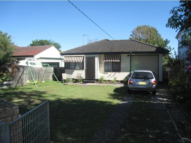 195 North Burge Road, Woy Woy NSW 2256