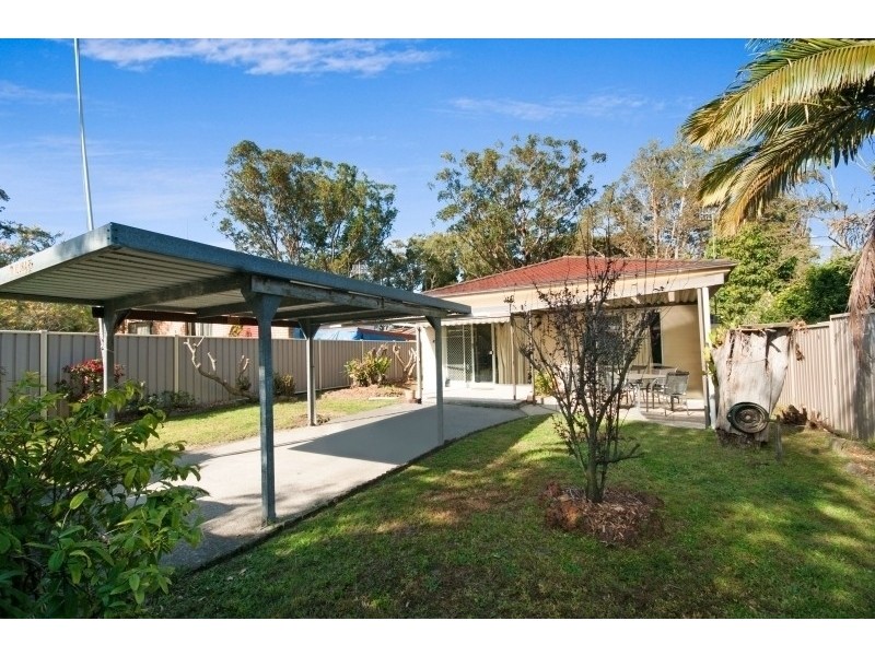 1  Iluka Road, Umina Beach NSW 2257