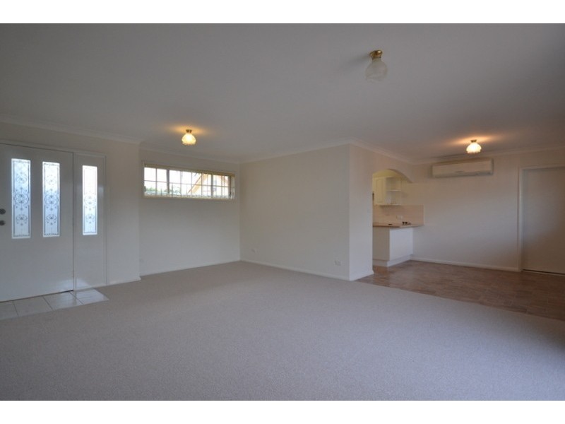2/25 Beach Street, Ettalong Beach NSW 2257