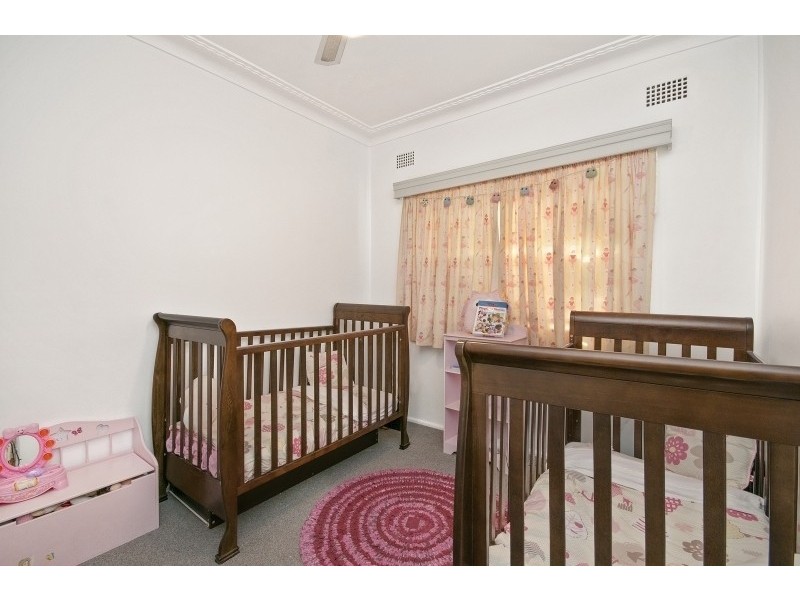 172 Trafalgar Avenue, Umina Beach NSW 2257