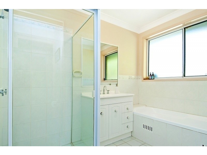 23 Burnside Close, Lisarow NSW 2250