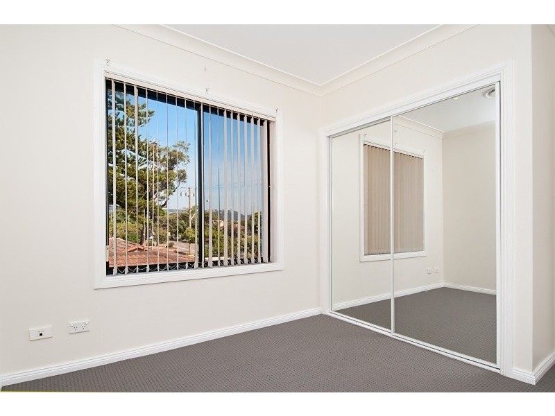 2/160  West Street, Umina Beach NSW 2257